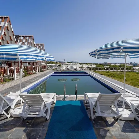 Pleasant Bungalow With Shared Pool In Antalya Σπίτι διακοπών