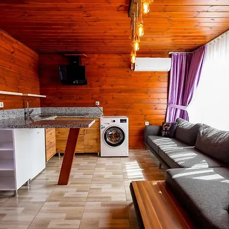 Nyaraló Pleasant Bungalow With Shared Pool In Antalya